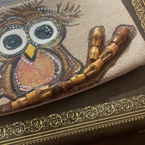 Hand Painted Upcycled Owl Detachable Custom Bracelet Wristlet - Picture 4 of 9